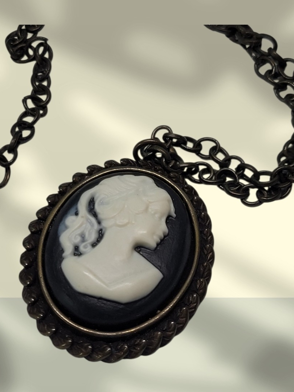 Black and White Cameo Pendant Necklace - Classic Women's Jewelry